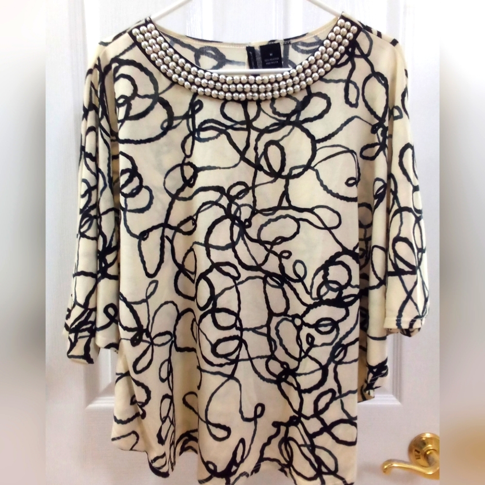 ND pearl batwing blouse, Medium... Now $12!